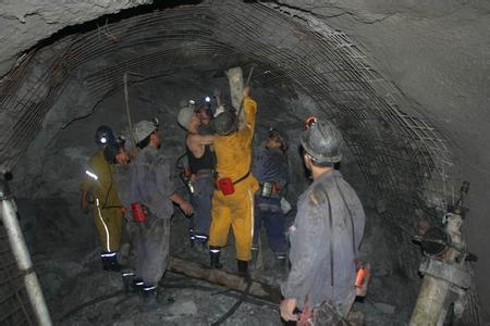 襄垣工程爆破中的危险因素分析以及应对工程爆破危险的措施